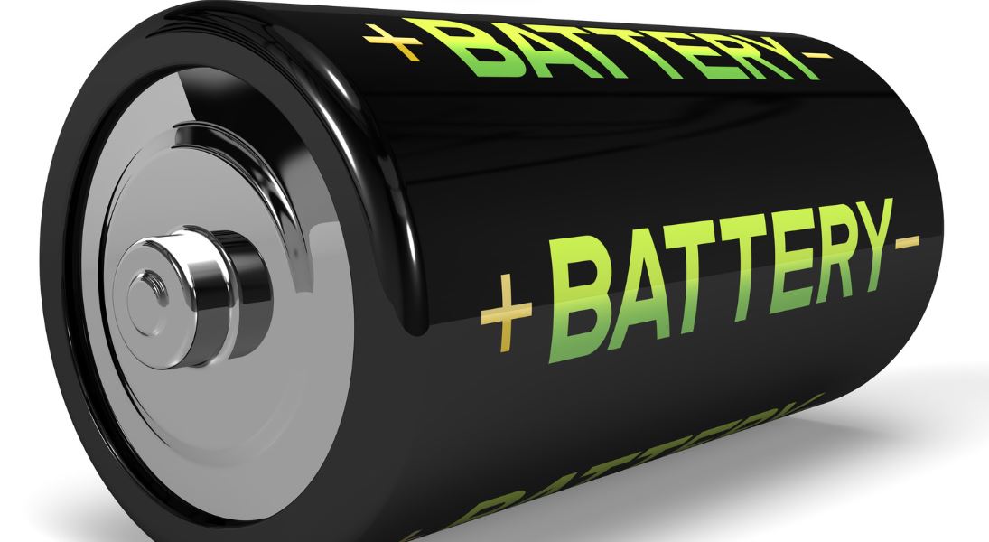新一代鋰電池使用固態電解質，提高電池能量密度與安全，滿足電動車長續航力和高安全性的需求。